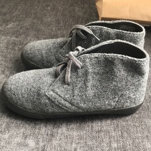 Boys J.Crew boots worn once